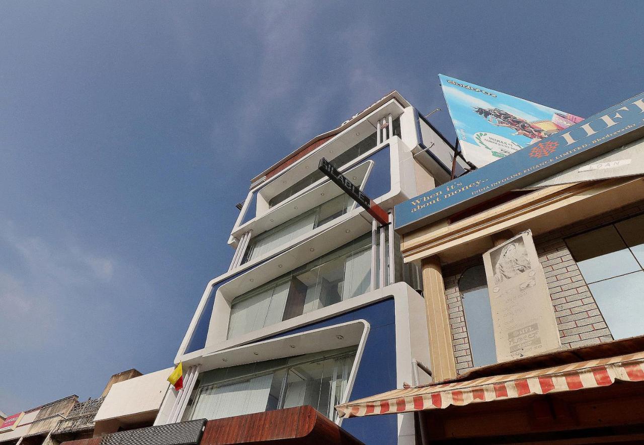 מלון Bhadravati Oyo 24245 Dv Residency מראה חיצוני תמונה