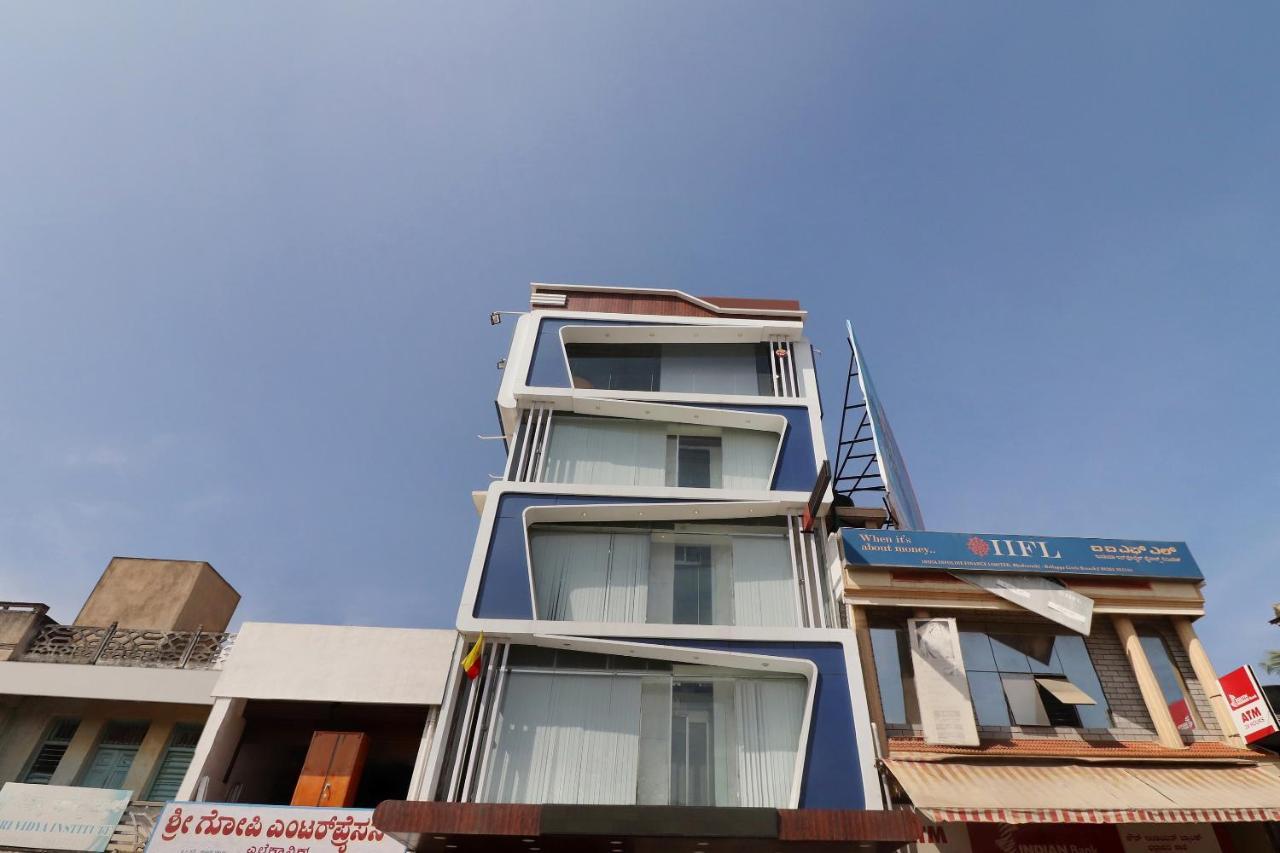 מלון Bhadravati Oyo 24245 Dv Residency מראה חיצוני תמונה